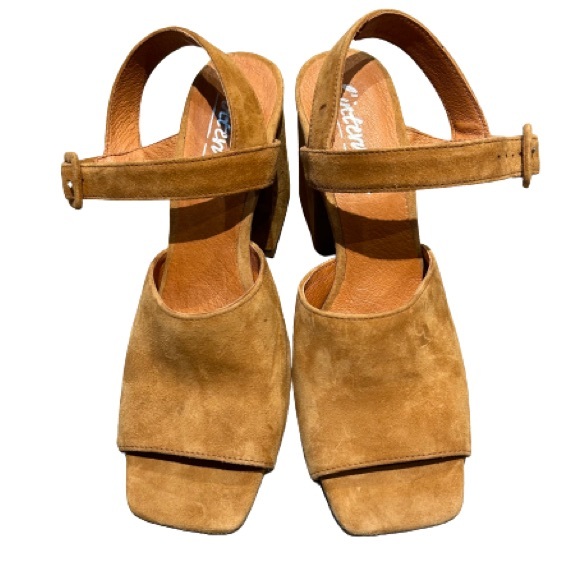 L’intervalle Brown Suede Square Toe Heeled Sandals - Picture 1 of 7